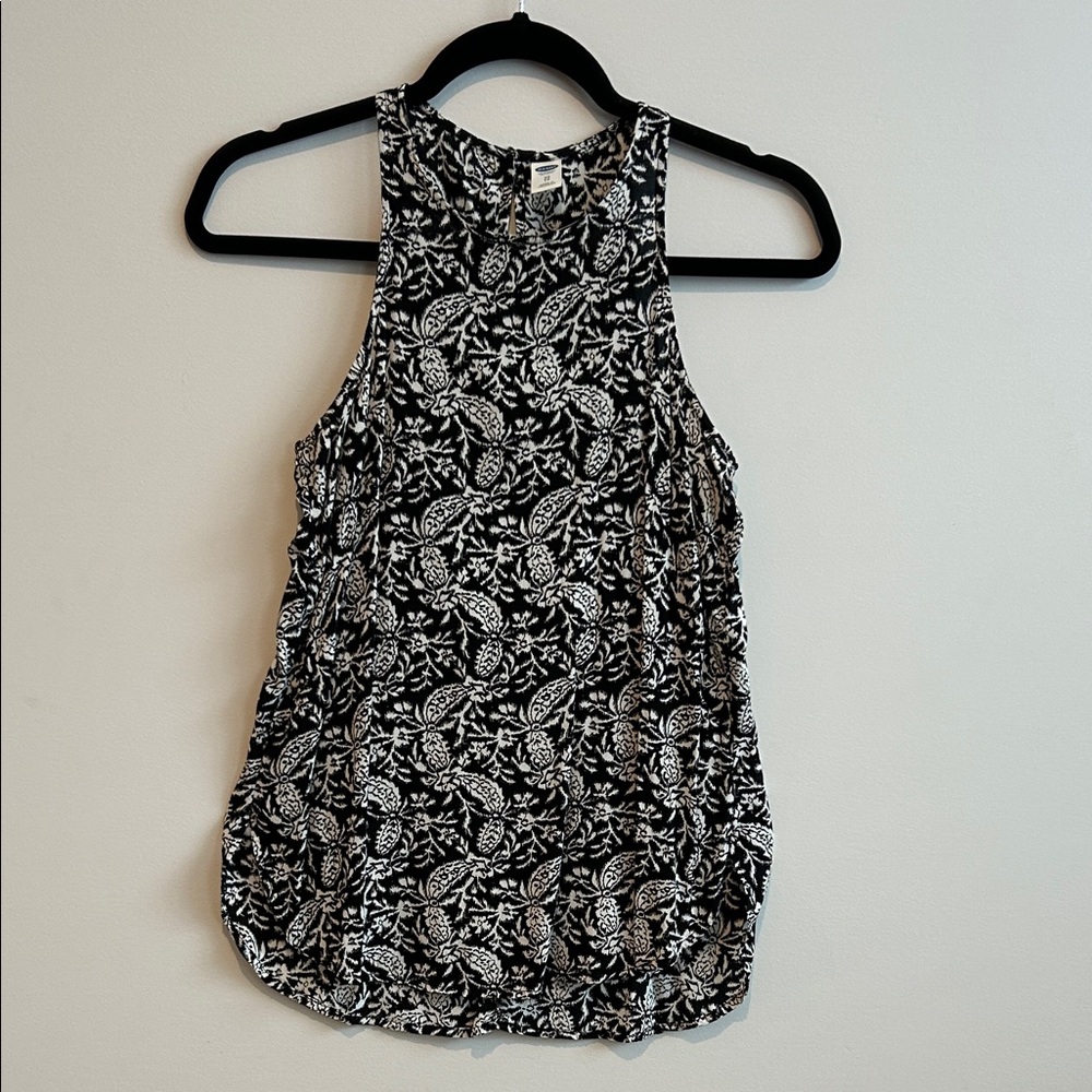Old Navy Black and White Floral Tank Top